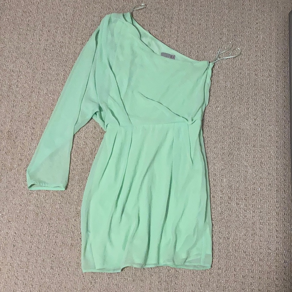 ❣️2 for $15❣️ Mint green one shoulder dress